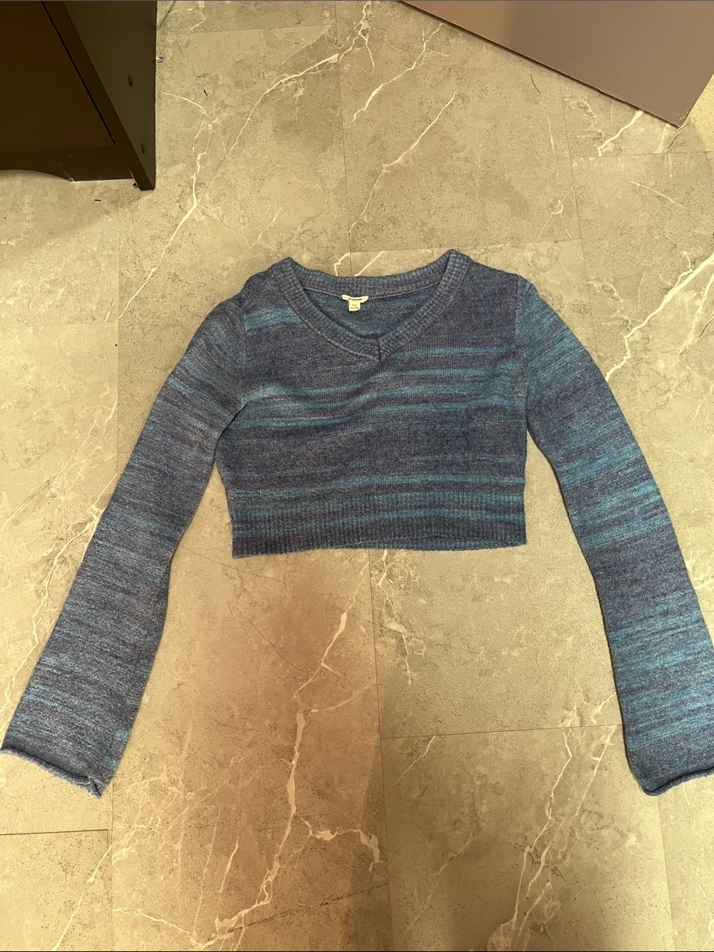 Garage Striped Cropped V-Neck Sweater - Blue